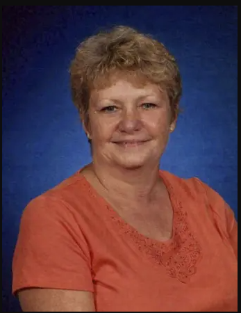 Jessie Ann McCarty Stalnaker, formerly of LaFollette